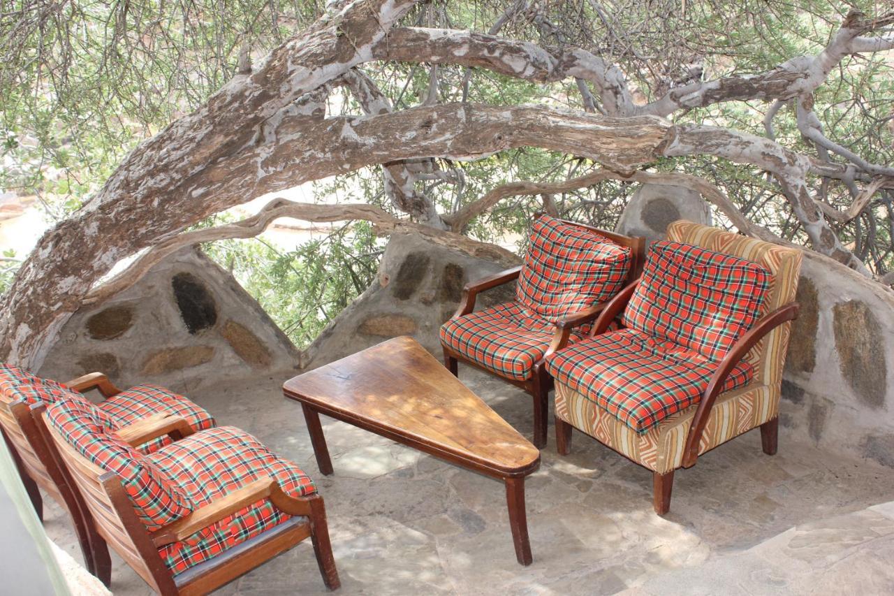 Willa Lion'S Cave Camp, Samburu Archers Post Zewnętrze zdjęcie