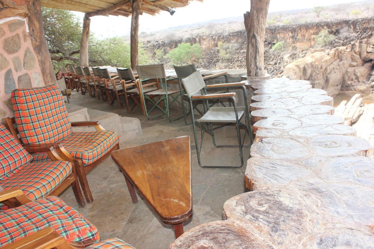 Willa Lion'S Cave Camp, Samburu Archers Post Zewnętrze zdjęcie