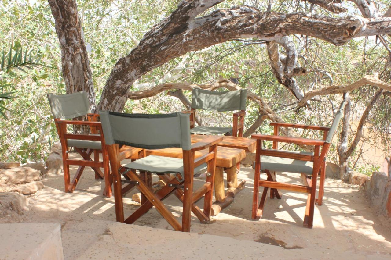 Willa Lion'S Cave Camp, Samburu Archers Post Zewnętrze zdjęcie